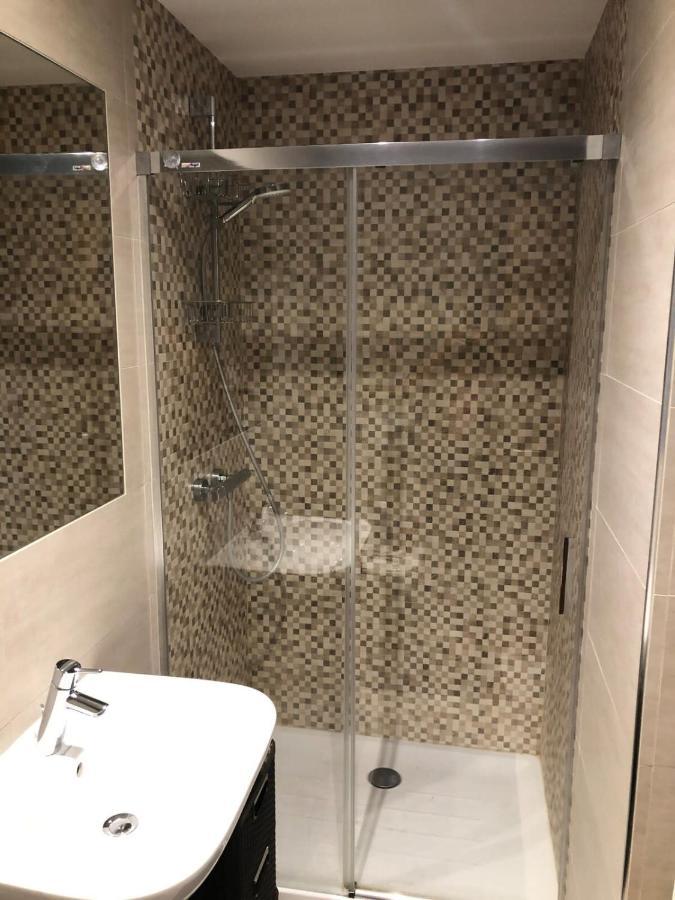 Westone Suite710-Hosted By Sweetstay Cebelitarık Dış mekan fotoğraf
